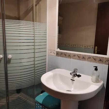 Completo Con Piscina Comunitaria Y Patio Exterior
